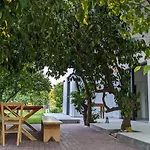 Le Jardin De Temeni *