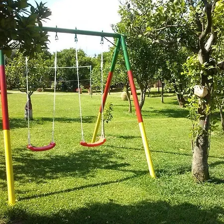 Le Jardin De Temeni Appartement Aigio