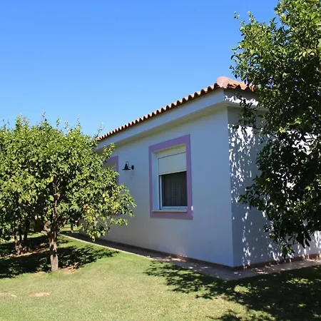 Le Jardin De Temeni Aigio