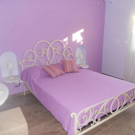 Le Jardin De Temeni Apartamento Égio