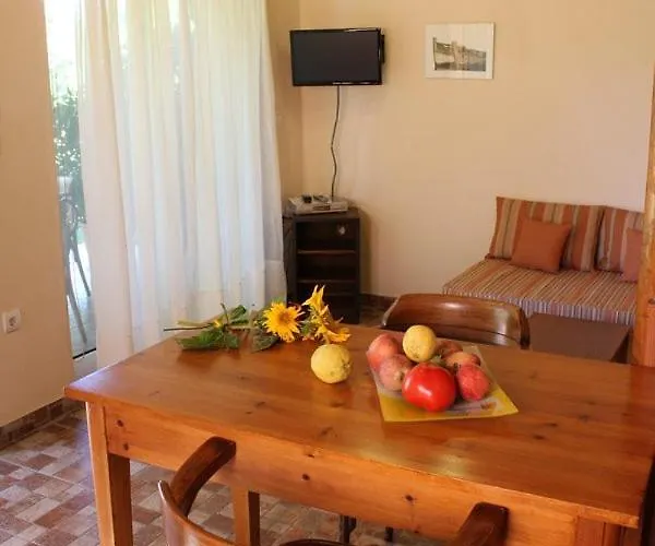 Le Jardin De Temeni * Aigio